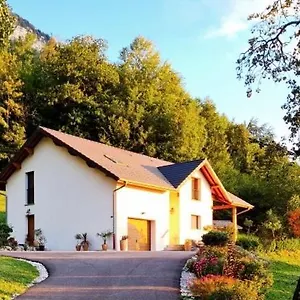 gite-au-coeur-du-noyau.hotels-rhonealpes.com/