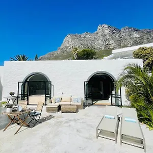  Apartment Four Uitsig Camps Bay Südafrika