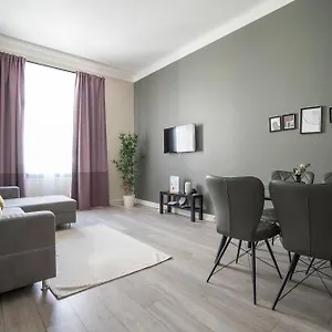 Brand New Luxury 2 Bedroom Near Augarten Appartamento