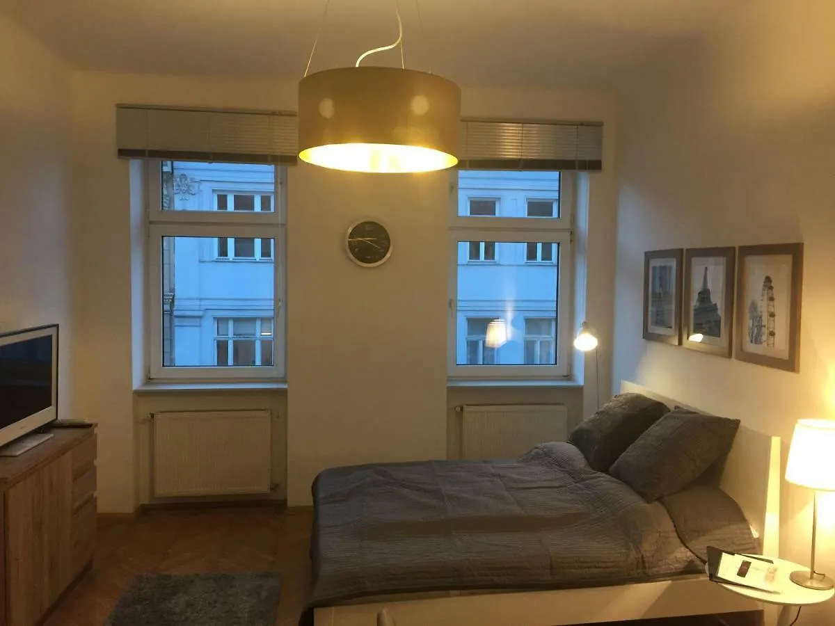 וינה Charmante Altbauapartments Apostelgasse 0*,  אוסטריה