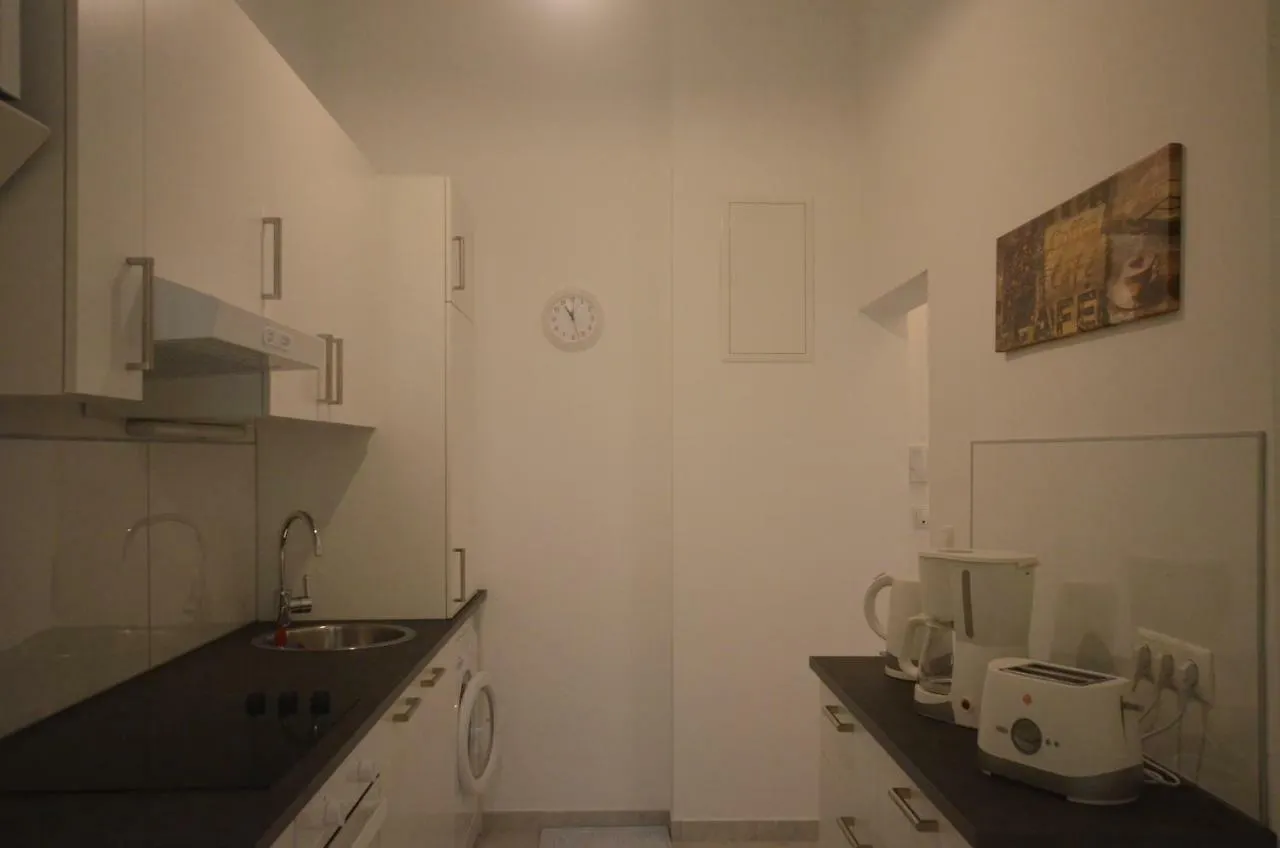 וינה Charmante Altbauapartments Apostelgasse 0*,  אוסטריה