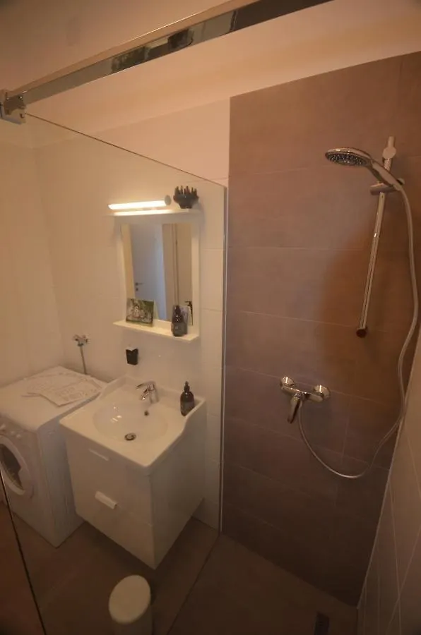 Charmante Altbauapartments Apostelgasse Vienna 0*,  Austria