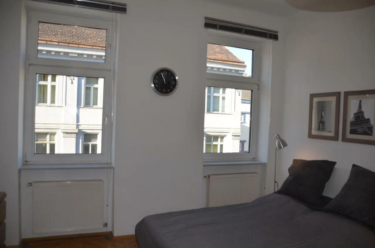 Apartment Charmante Altbauapartments Apostelgasse Vienna