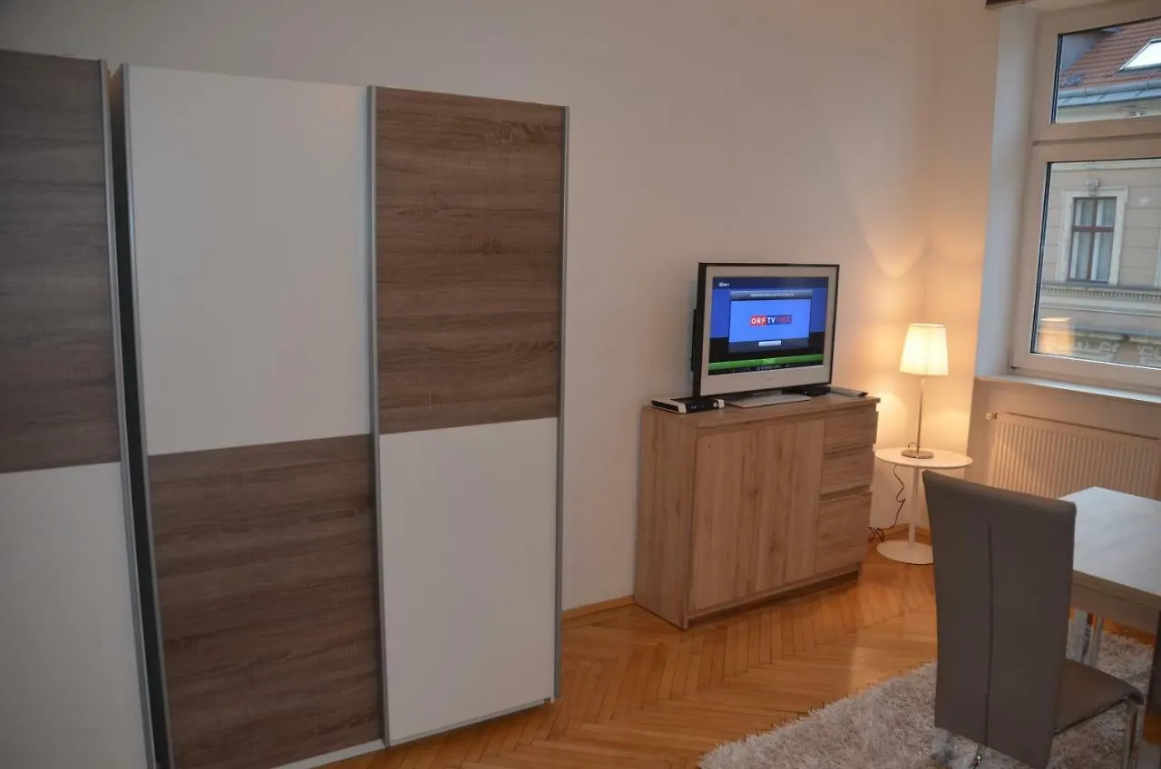 Charmante Altbauapartments Apostelgasse Vienna Austria